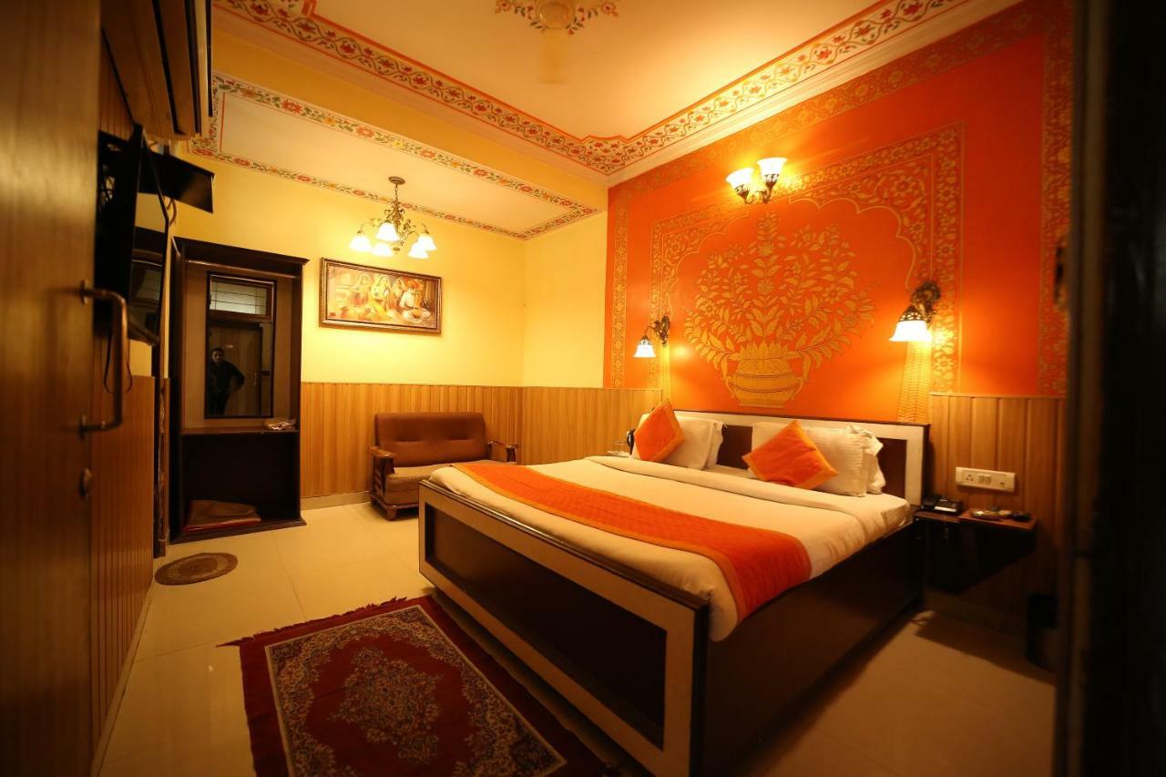 Golden Heritage 3* Jaipur