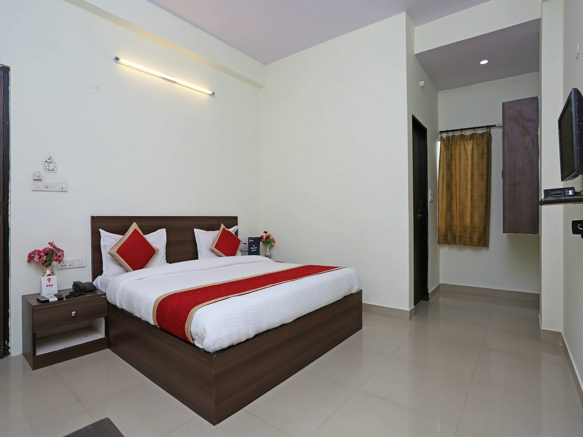 Hotel Rnb Select Vijay Palace 2*
