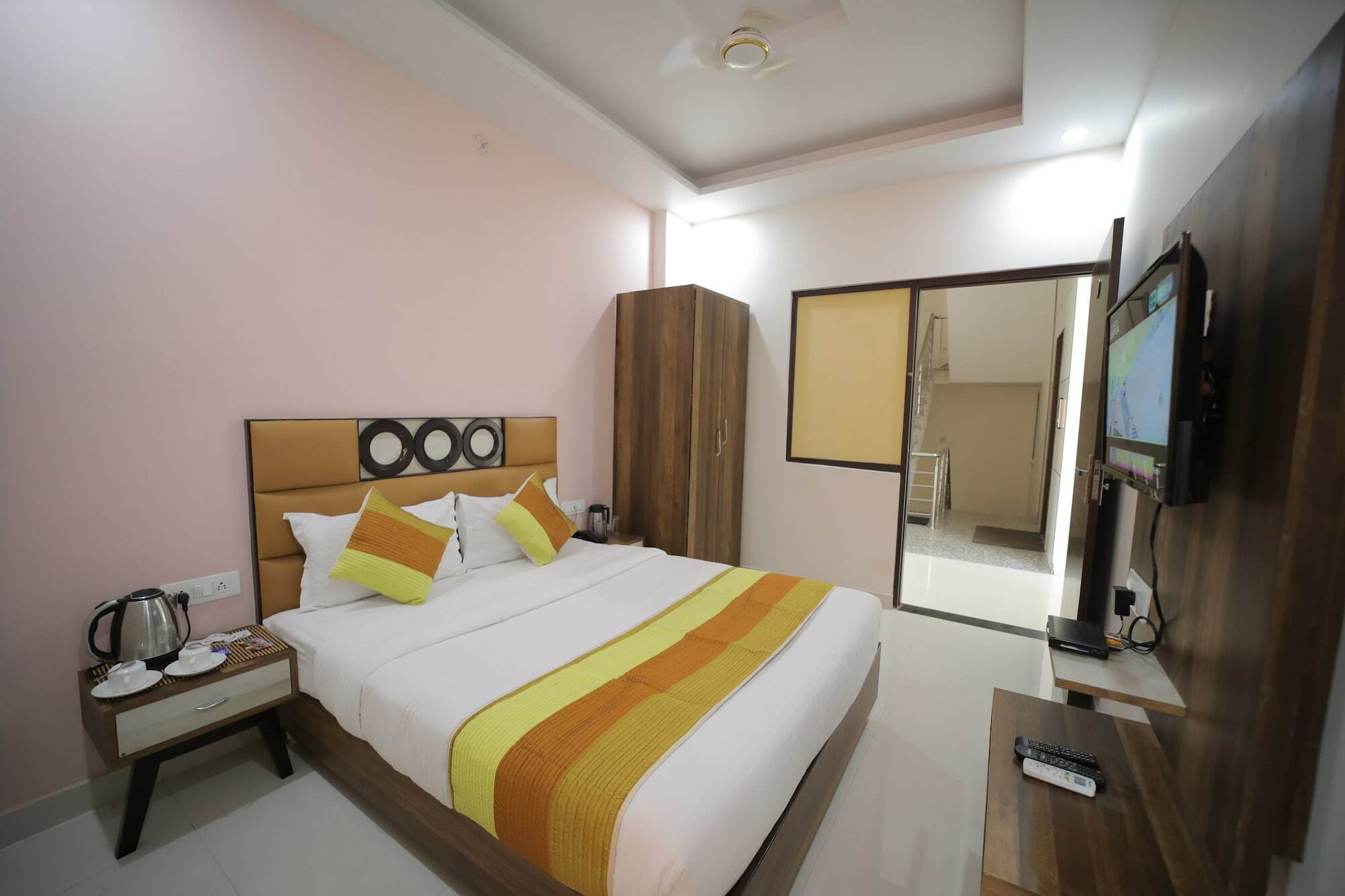 Reeve Hotel