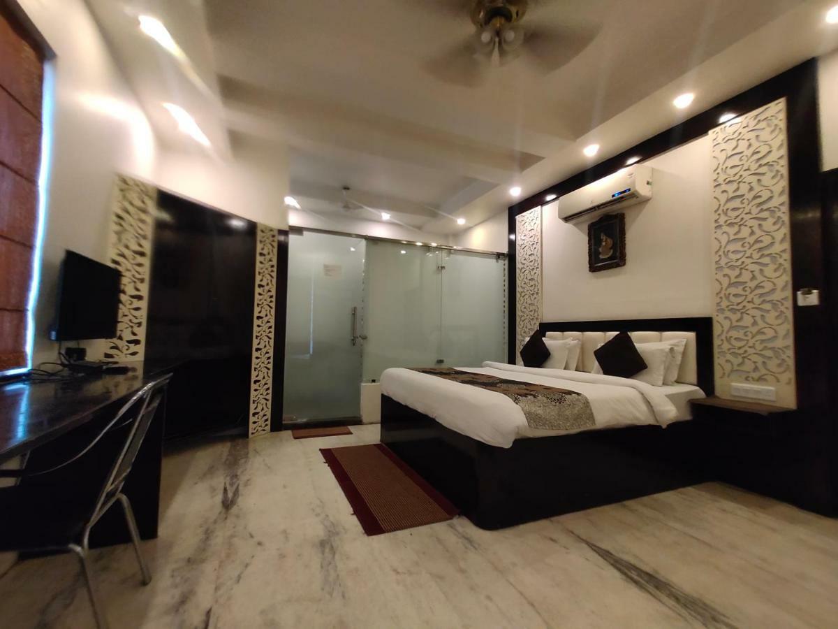 Golden Sands Hotel