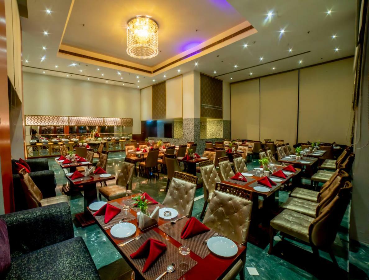 Ramada By Wyndham Jaisinghpura 4* Jaipur