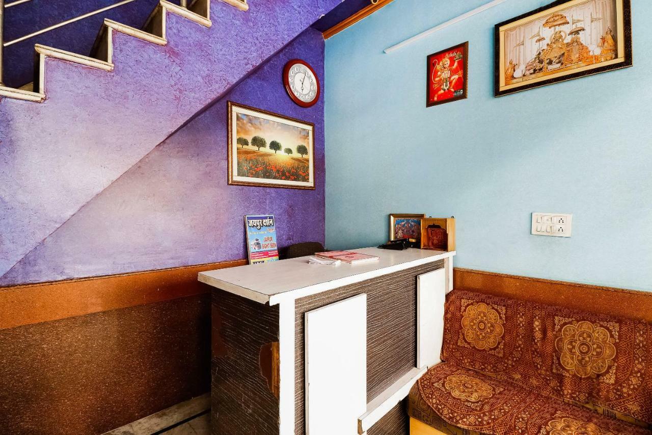 Oyo Flagship 46243 Bmb Hotel Hotel 3*