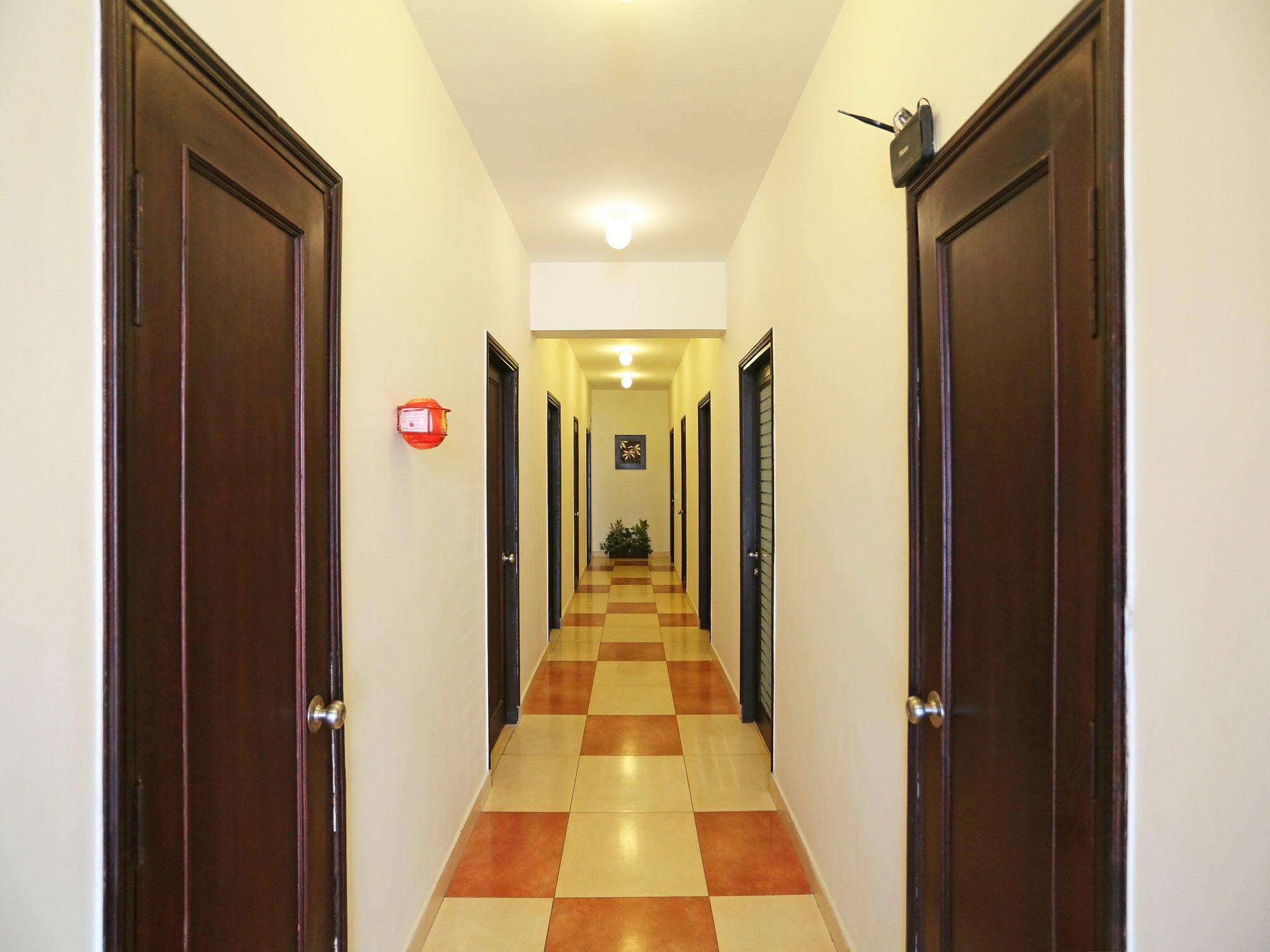 Hotel Oyo 6327 Hill View 2*