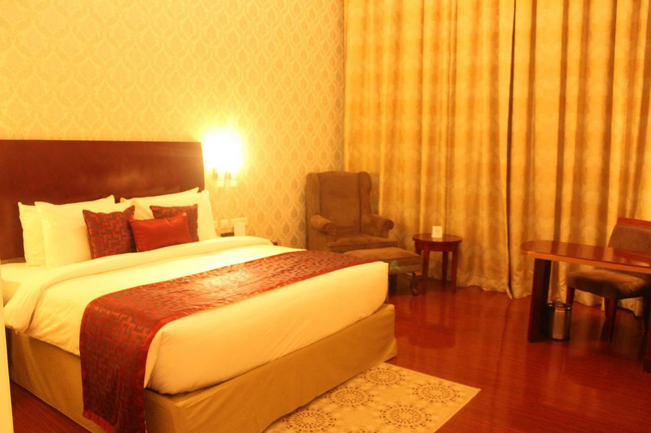 Hotel Ramada By Wyndham Jaisinghpura Jaipur