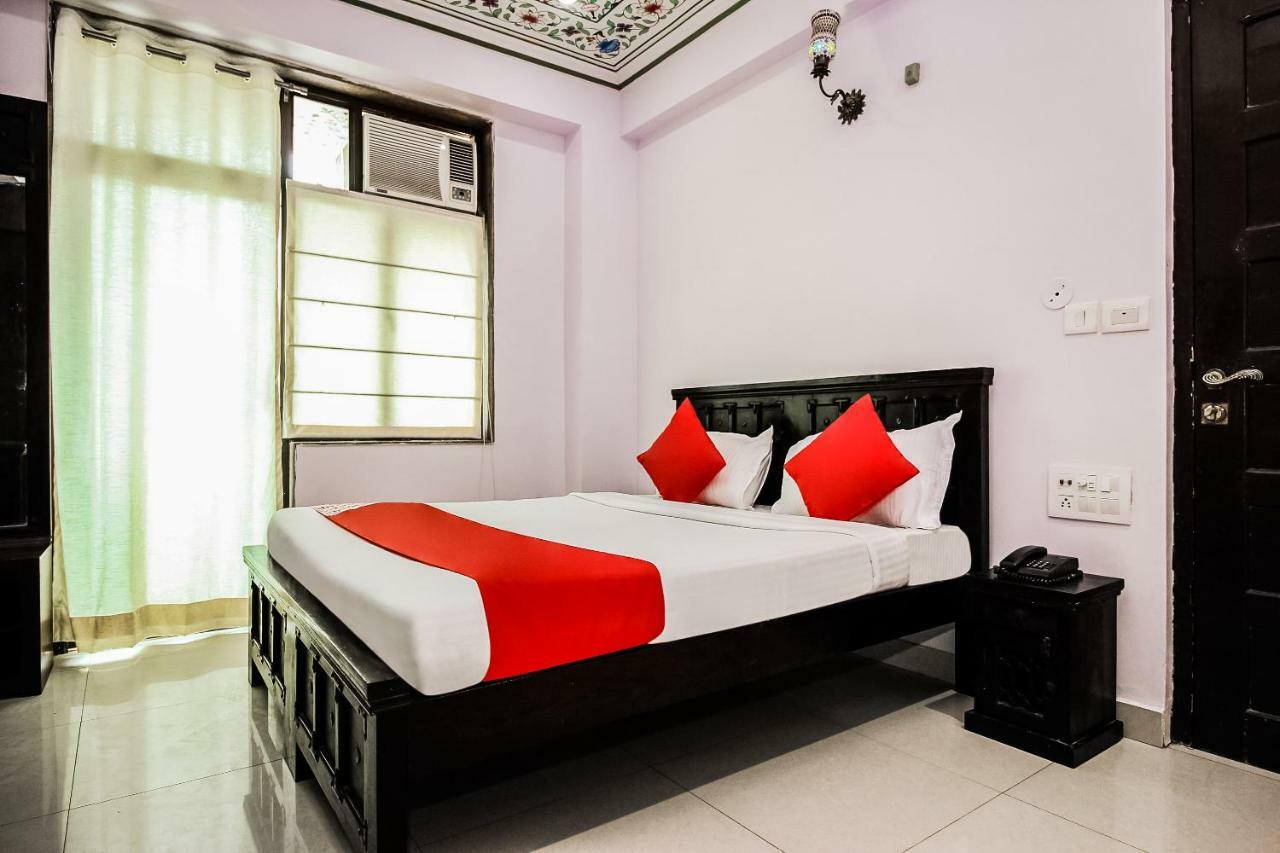 Oyo 15896 Jal Mahal Haveli 3*