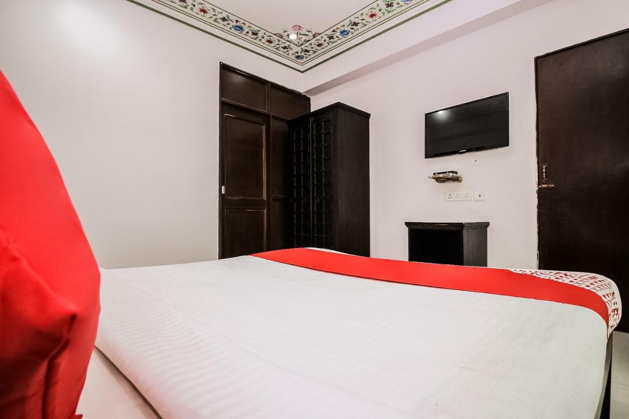 Oyo 15896 Jal Mahal Haveli Hotel 3*