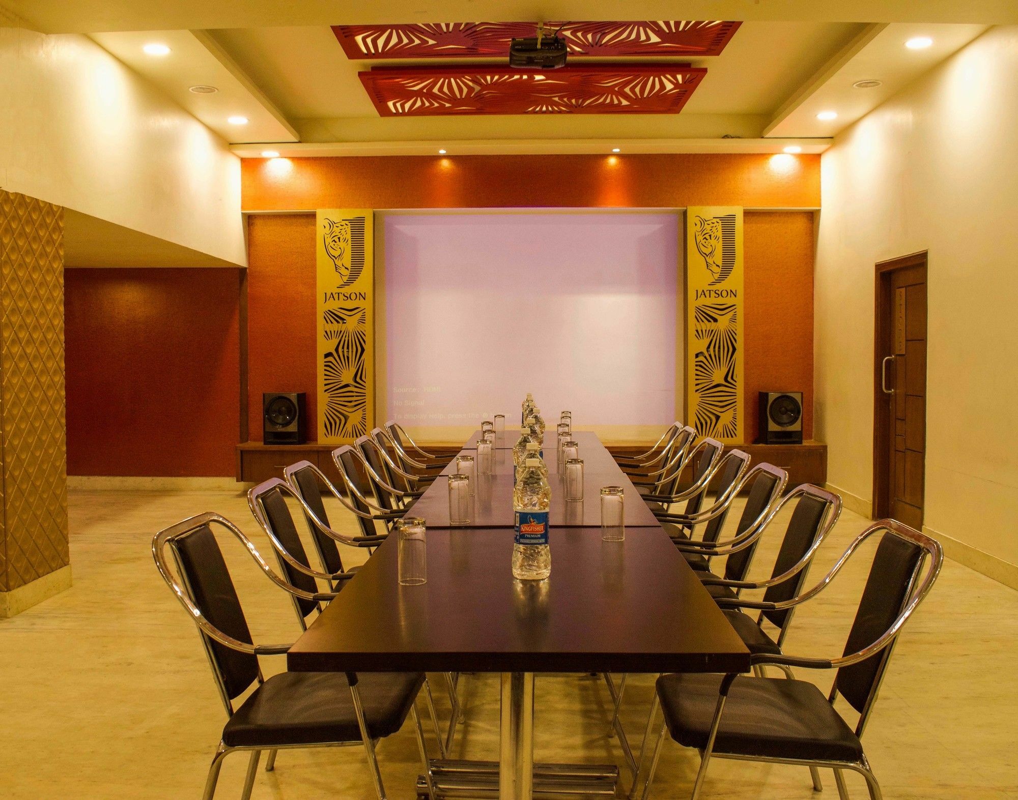 Hotel Golden Sands 3*