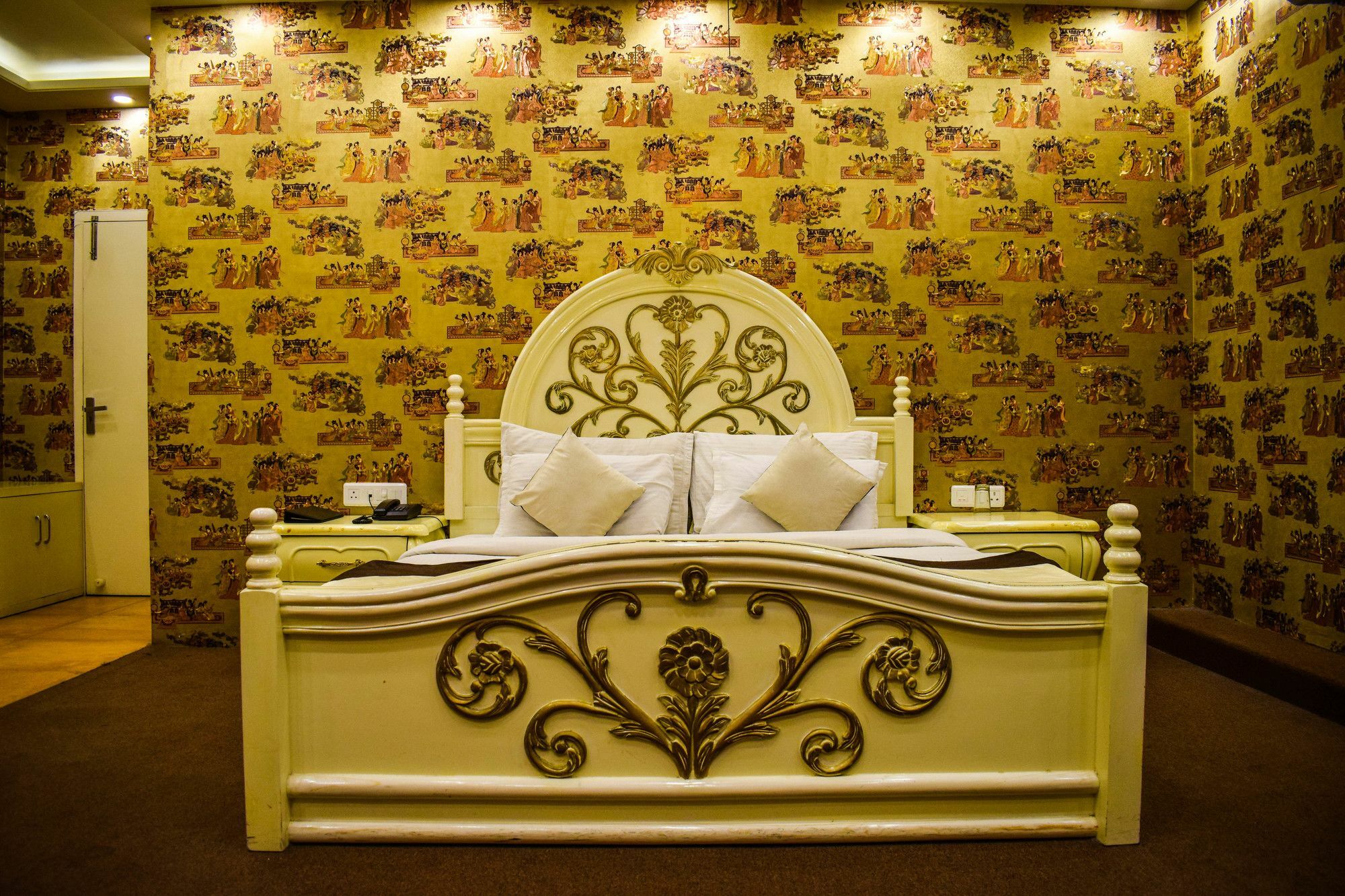 Hotel Golden Sands Jaipur