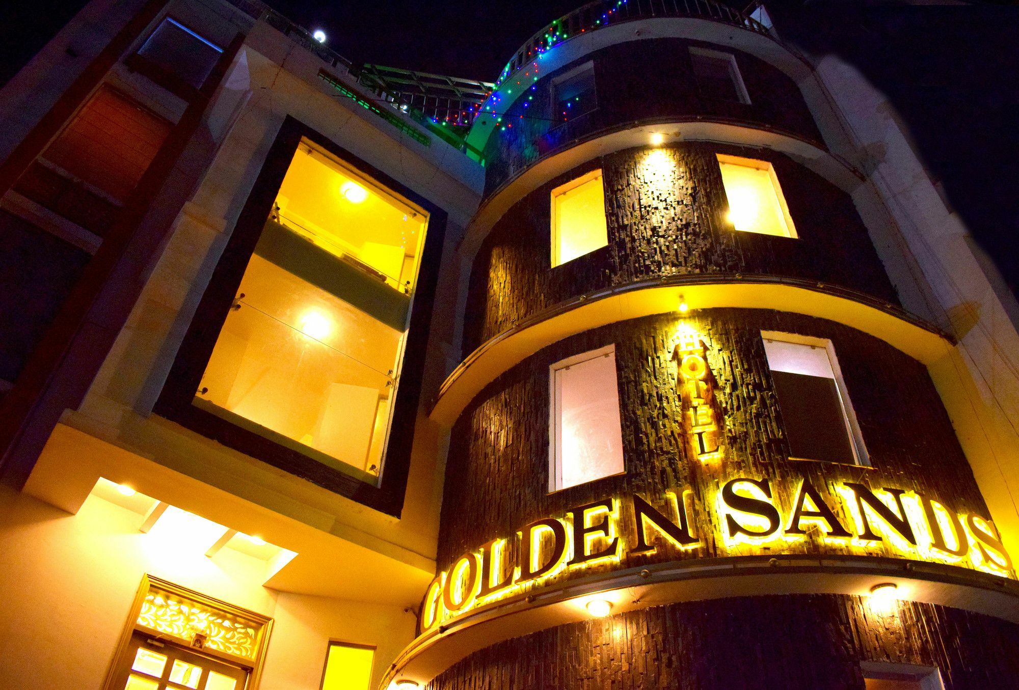 Golden Sands 3*