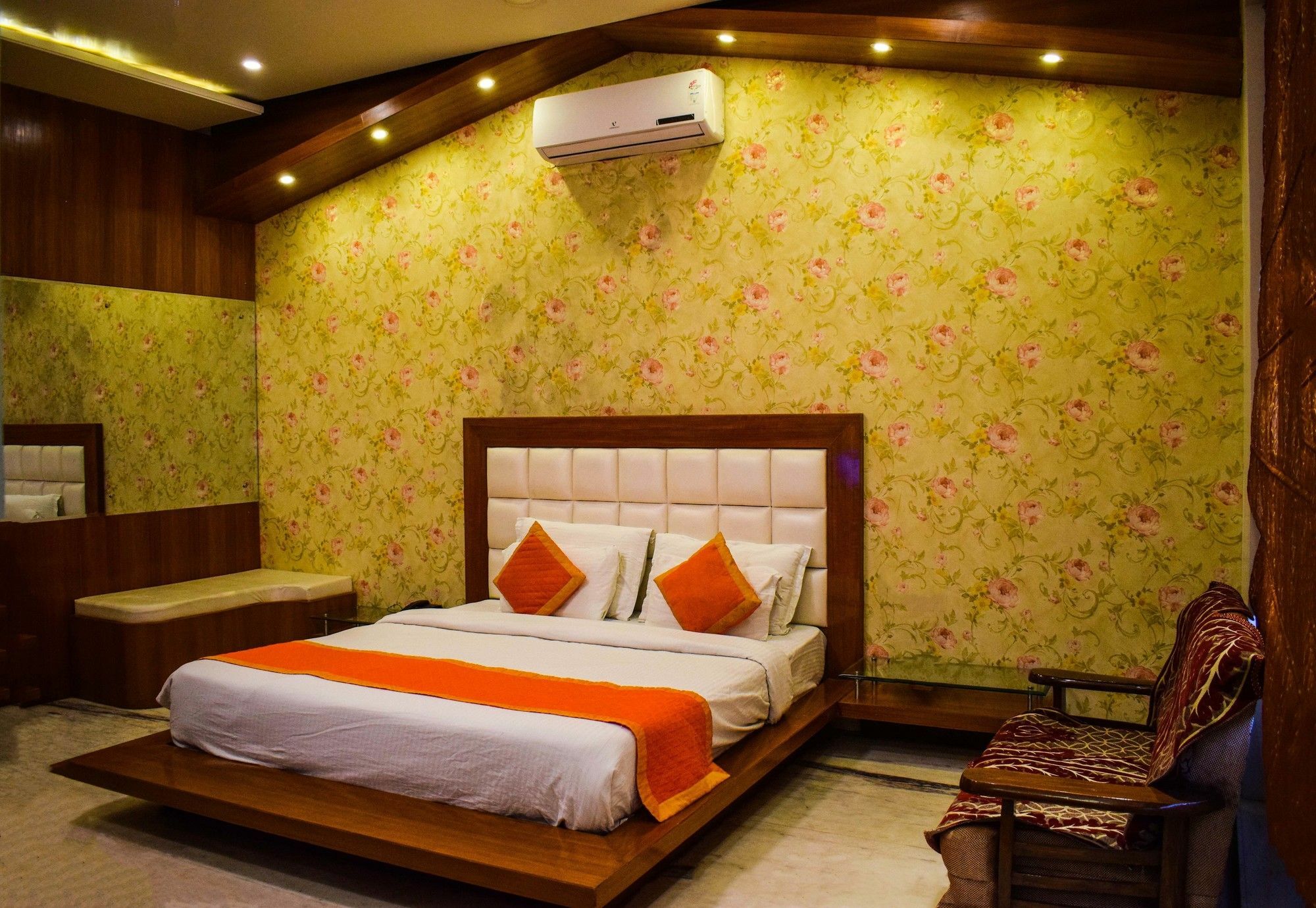 Golden Sands Hotel Jaipur