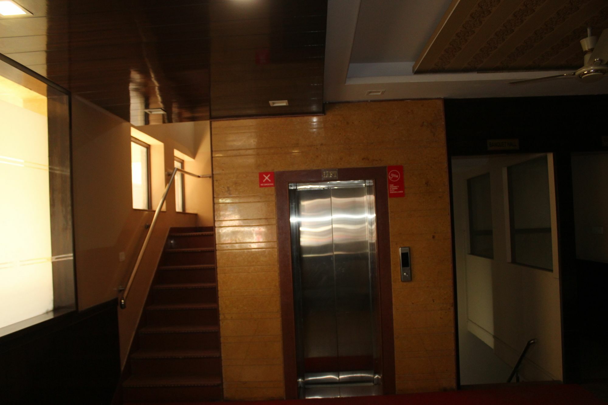 O Sanjay Palace