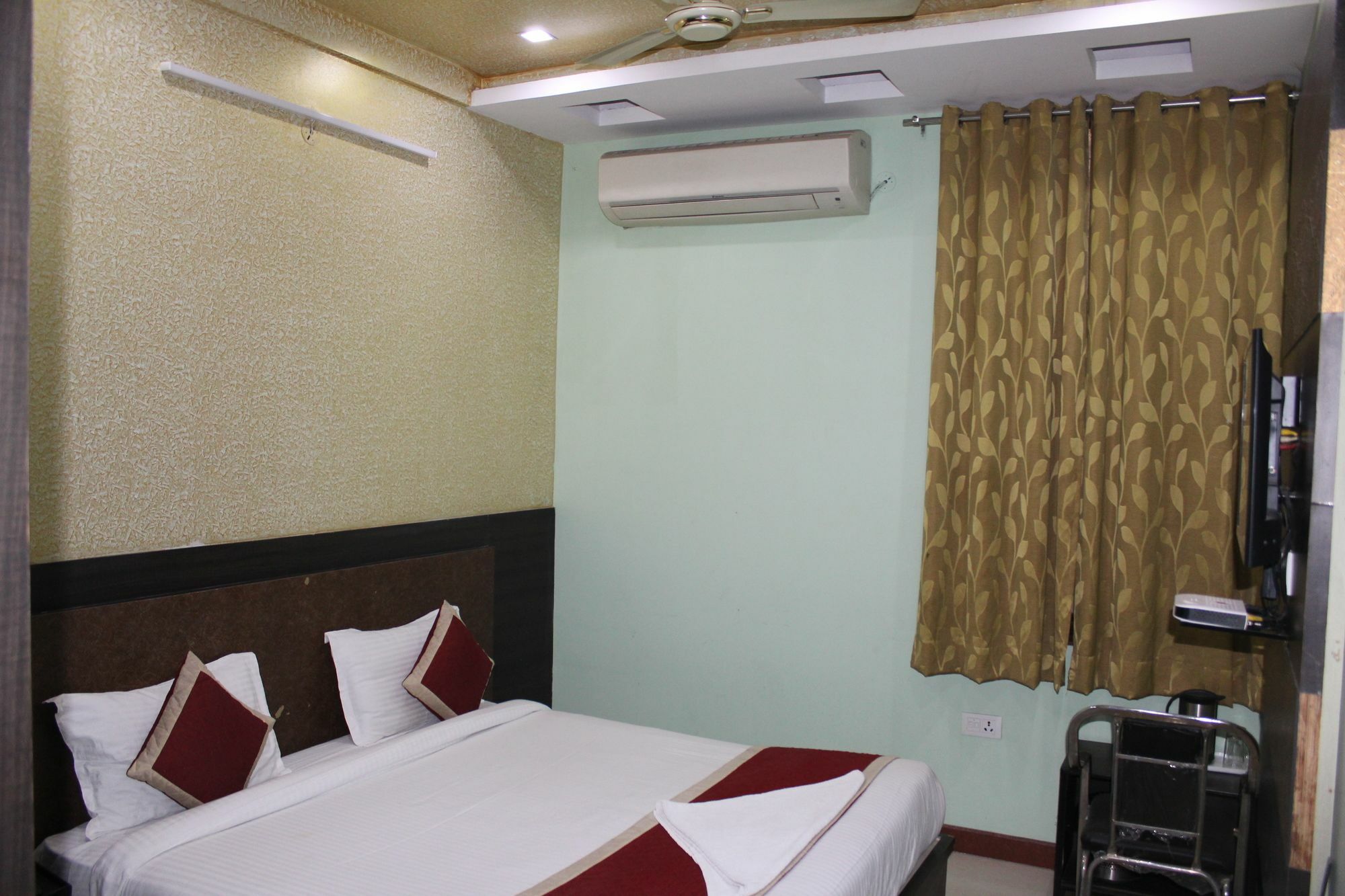 Hotel O Sanjay Palace 3*