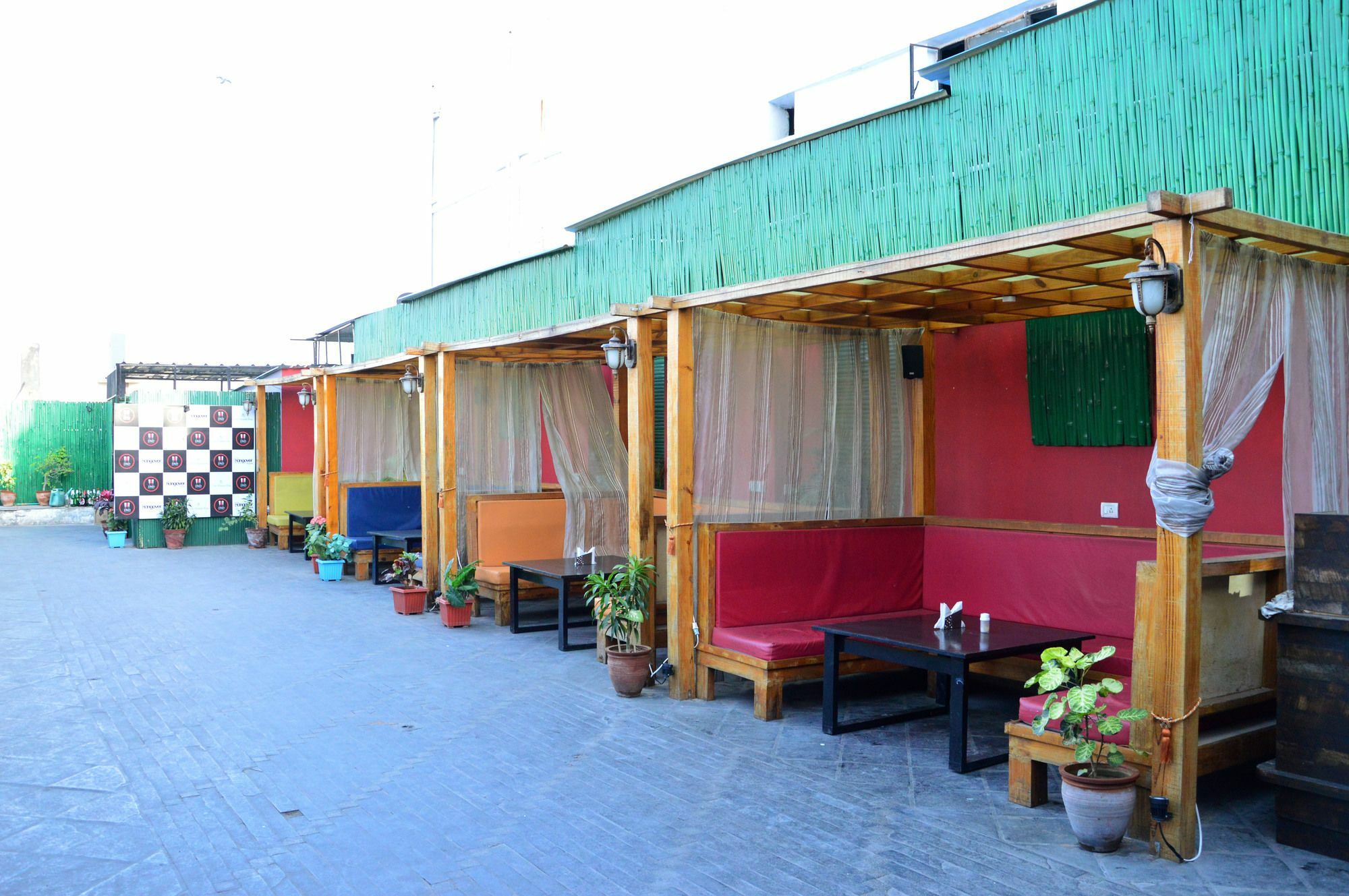 Maharani Plaza 3* Jaipur
