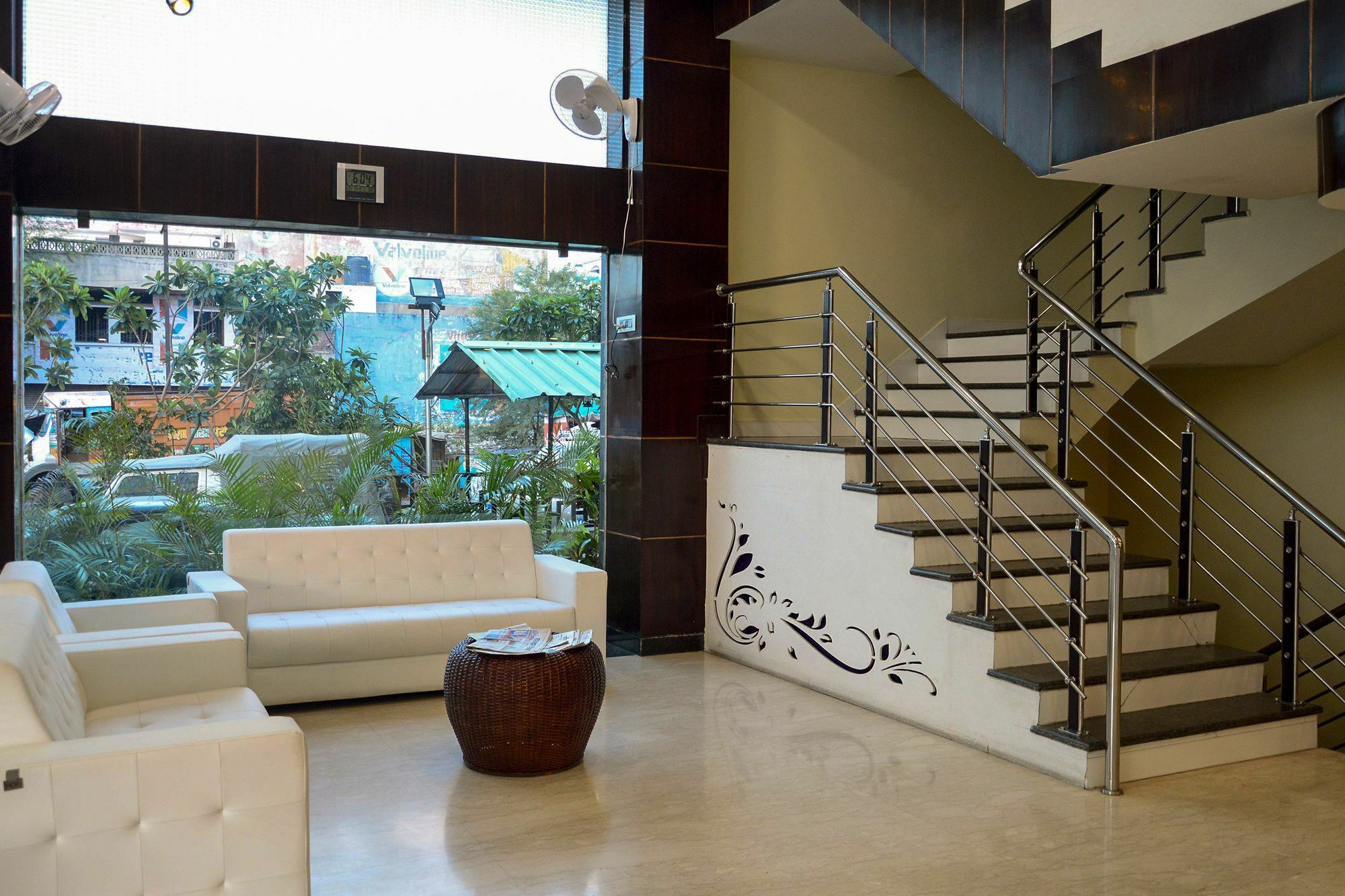 Oyo 7130 Broadway Jaipur
