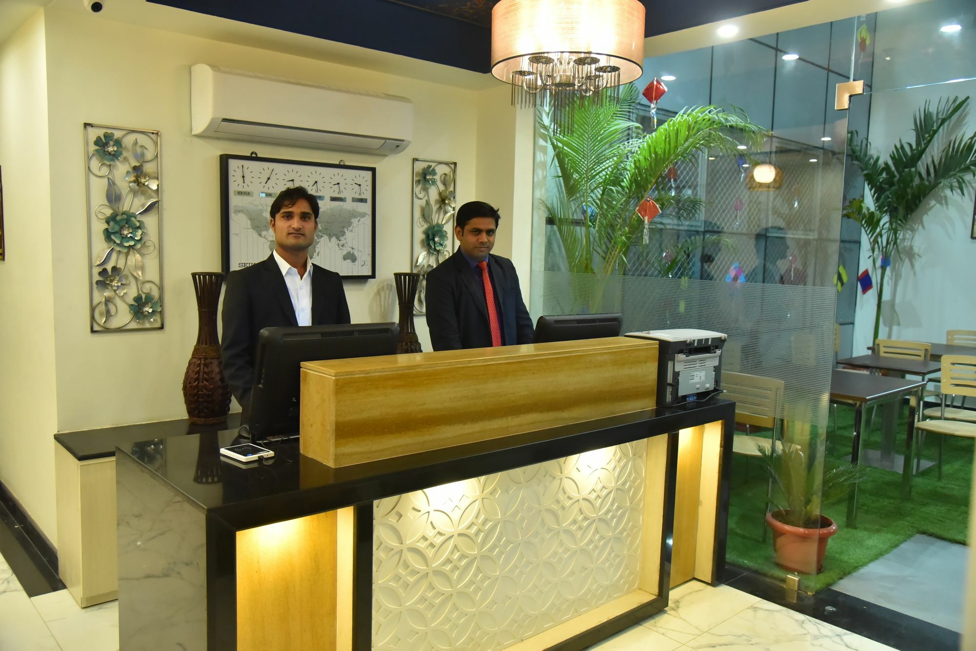 Rnb Select Vijay Palace 2* Jaipur