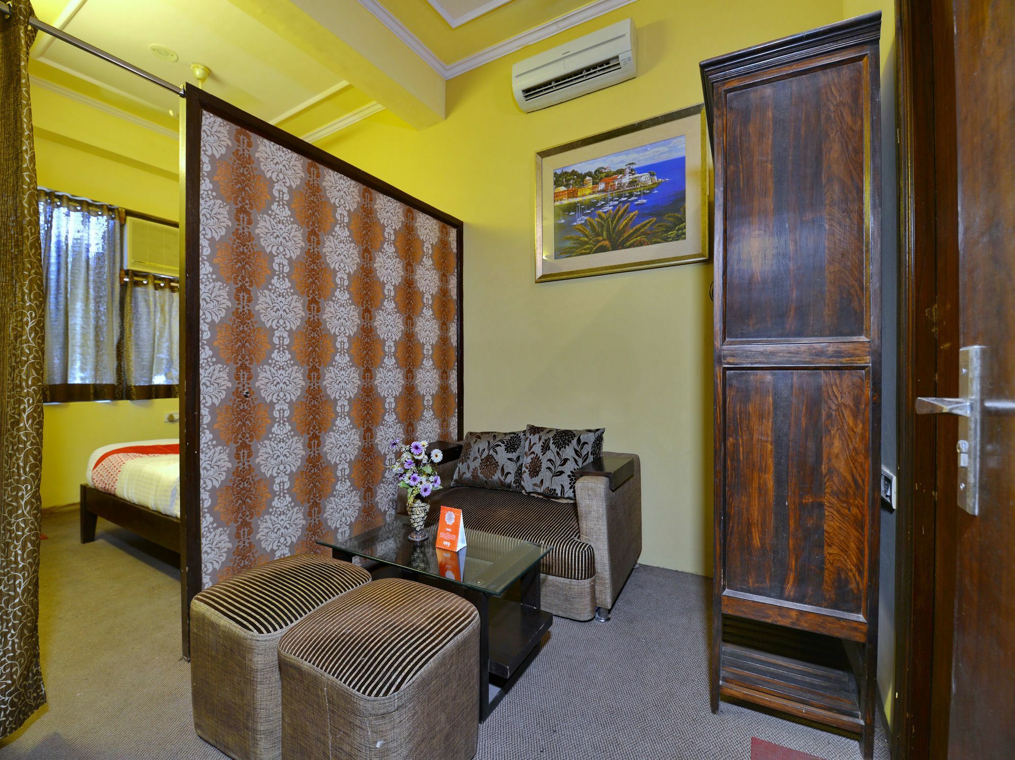Silver Plaza Hotel 3*