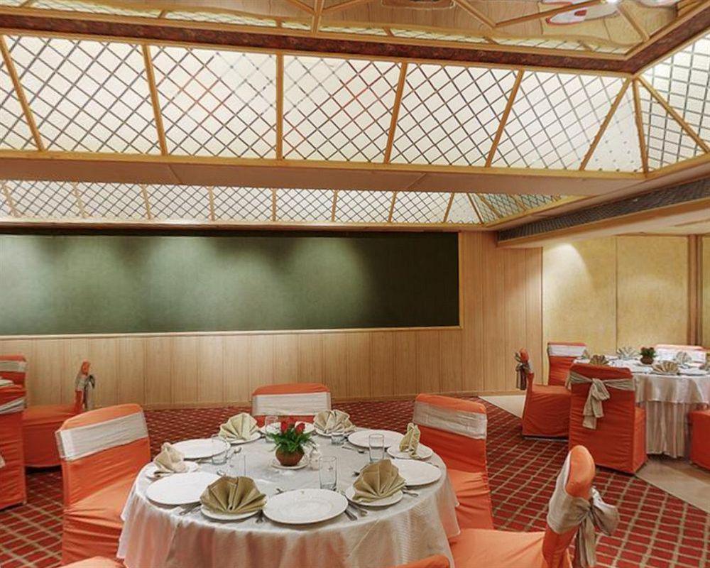 Maharani Palace 3*