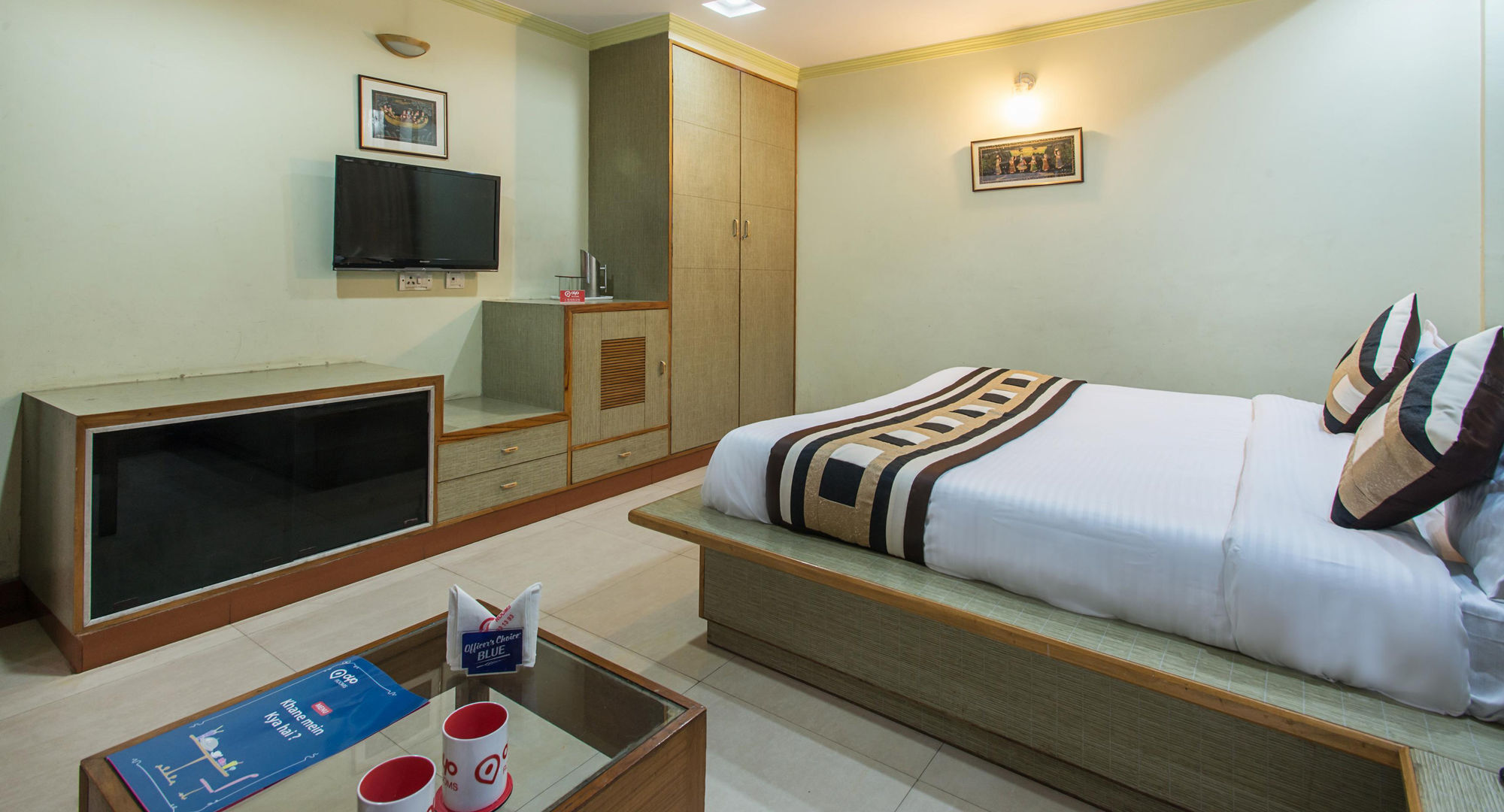 Fabhotel Fly View Hotel
