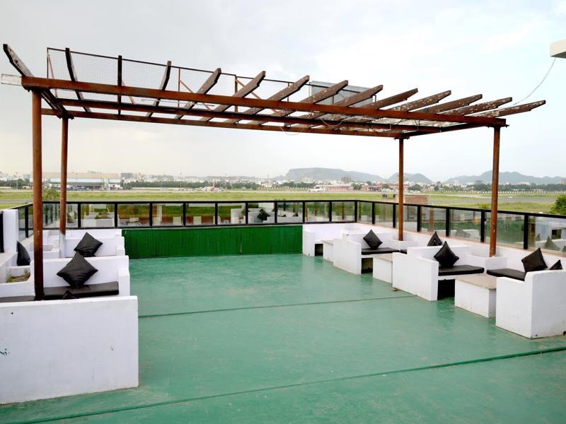 Fabhotel Fly View 3*