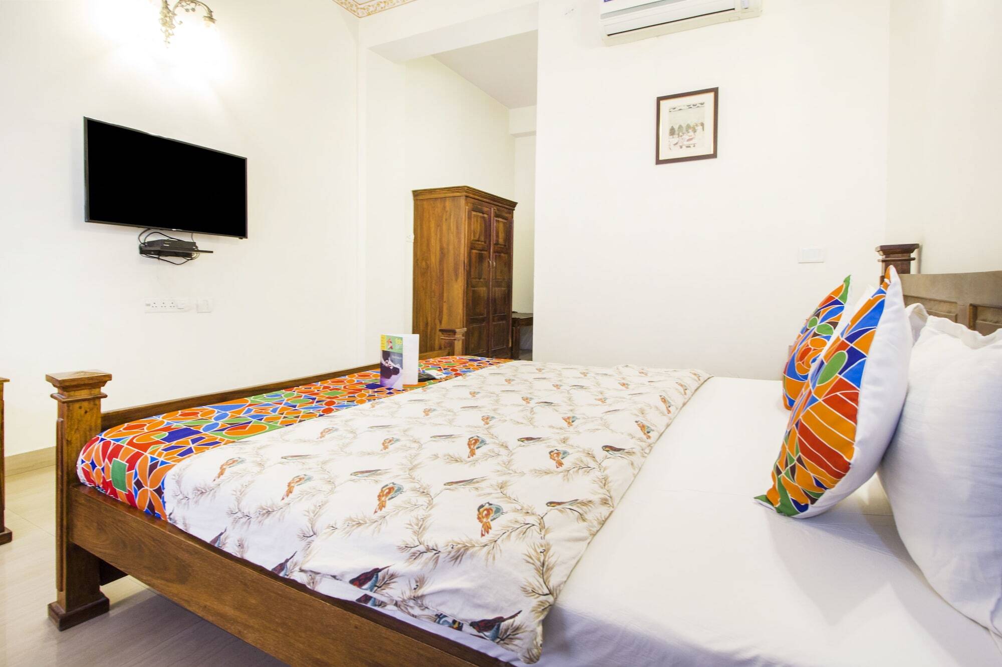 Fabhotel The Wind Palace Hotel Jaipur