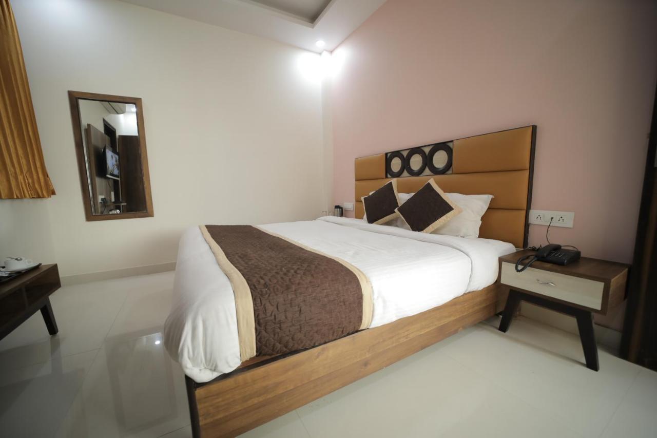 Reeve Hotel