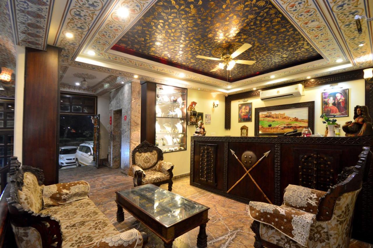 Surya Garh Hotel 3*