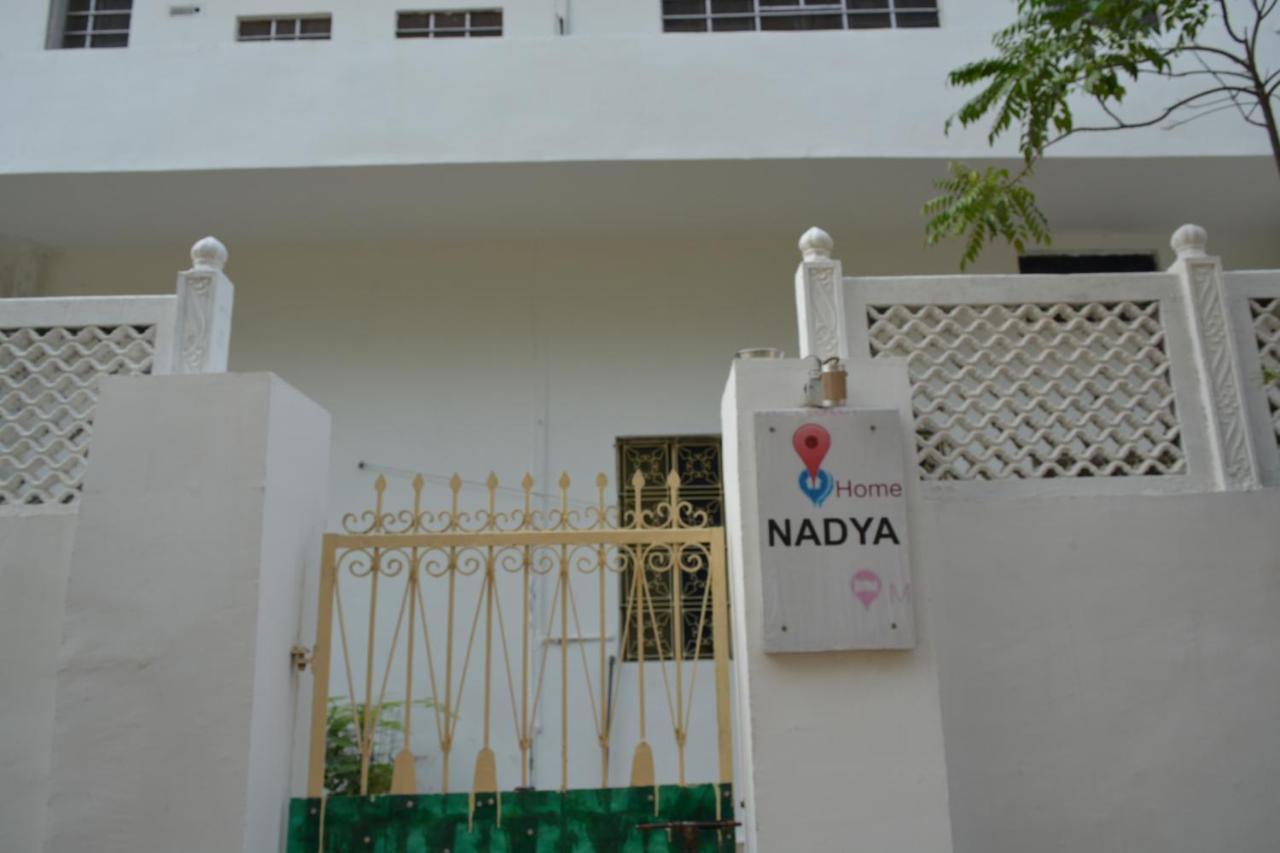 Nadya For Female & Family Homestay