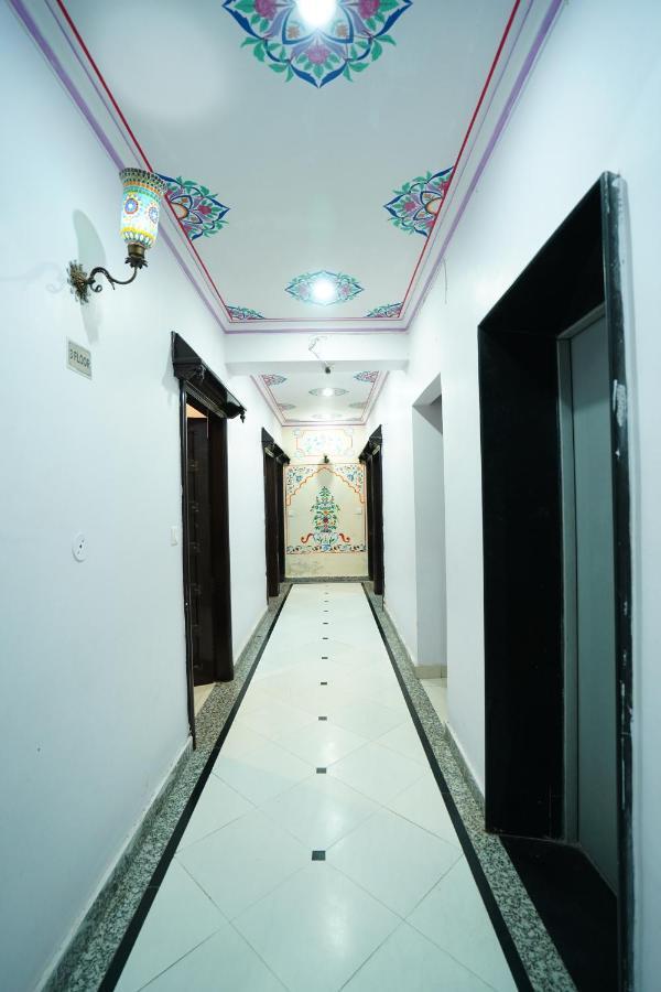 Jal Mahal Haveli Hotel 3*
