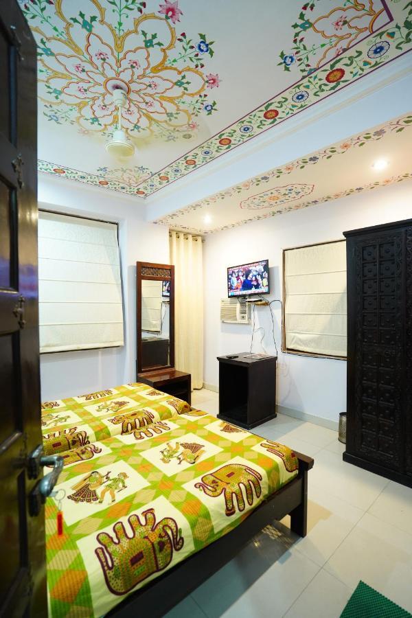 Hotel Jal Mahal Haveli