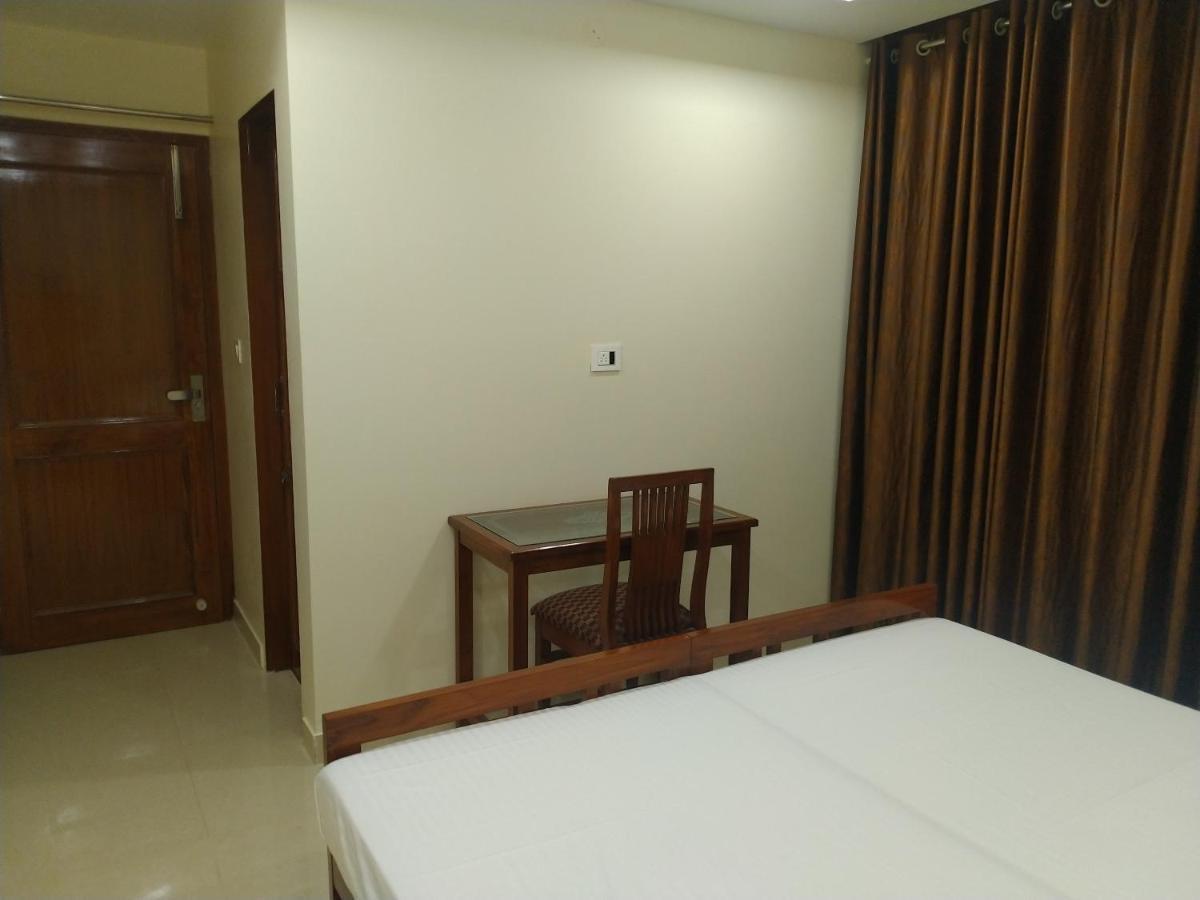 Tourist Hotel