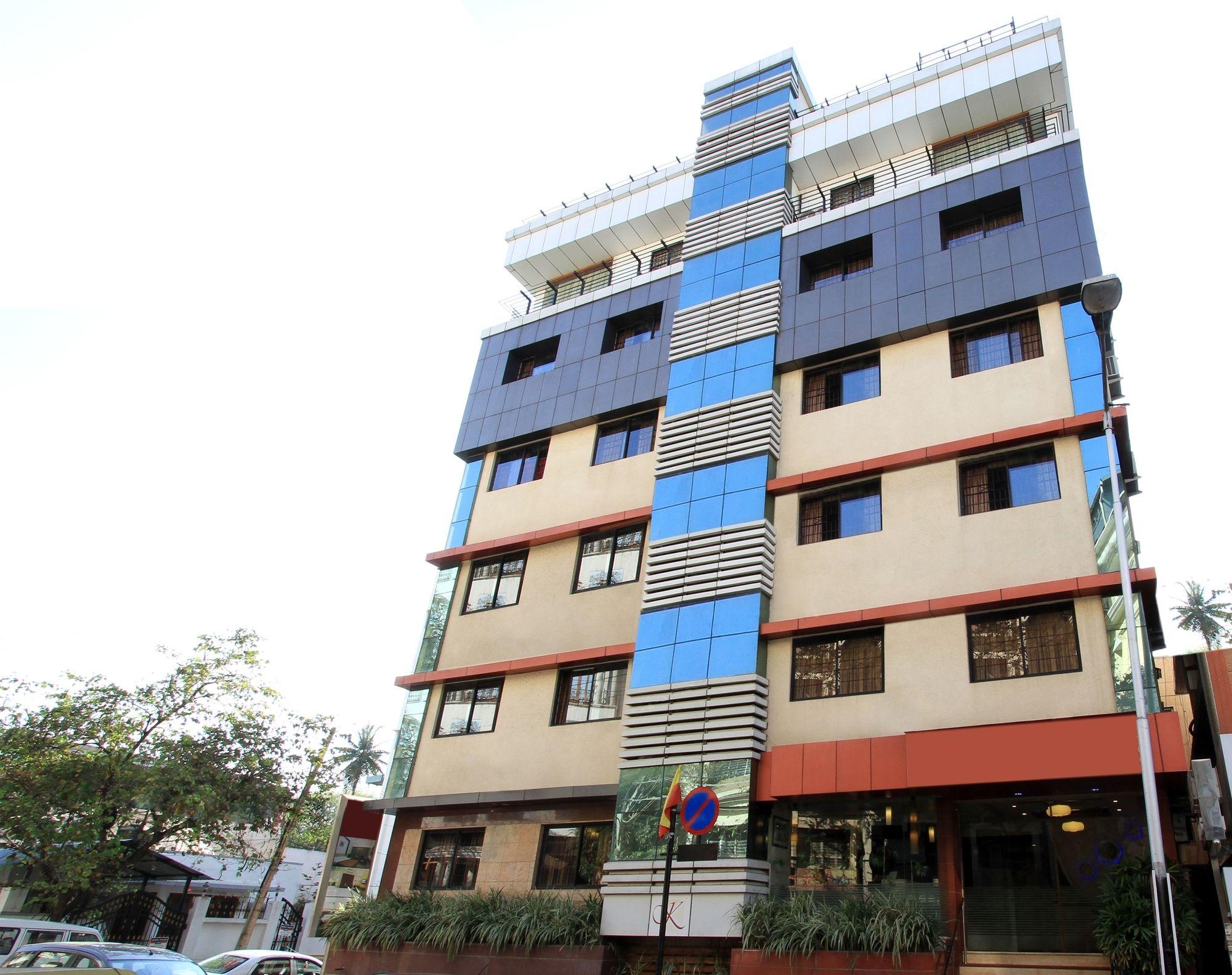 Oyo 4647 Hari 2*