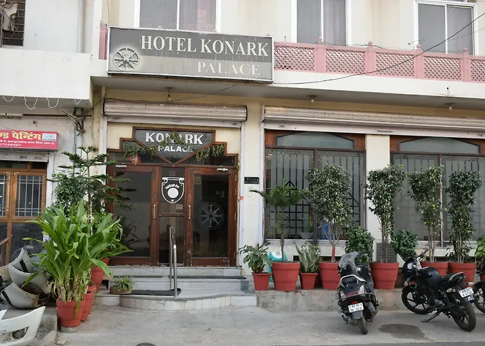 Konark Palace Hotel