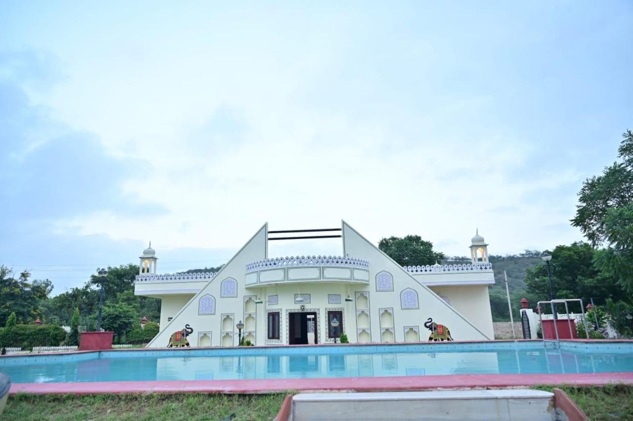 Oyo 83174 Rani Bagh Resort 3* Jaipur