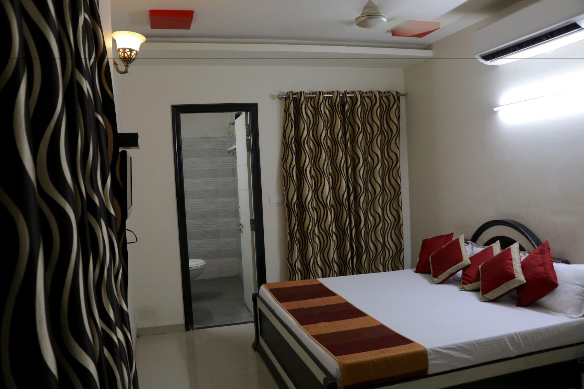 Ruby Hotel
