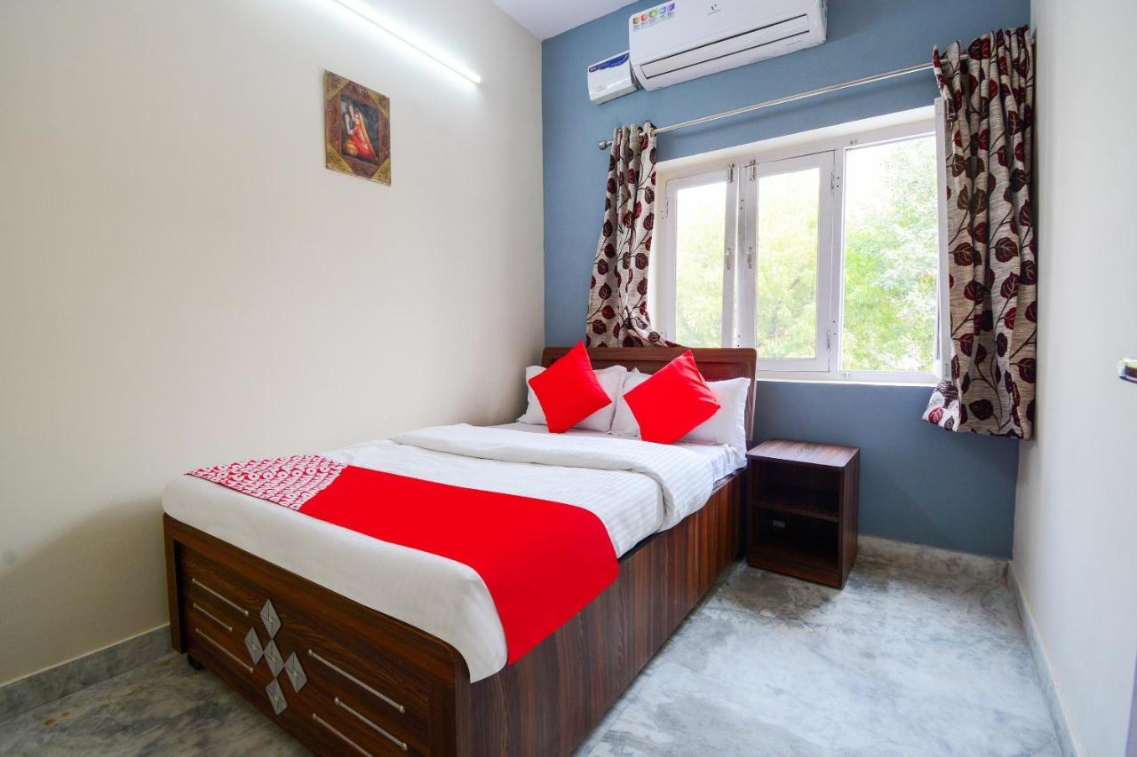 Oyo Pink Hotel