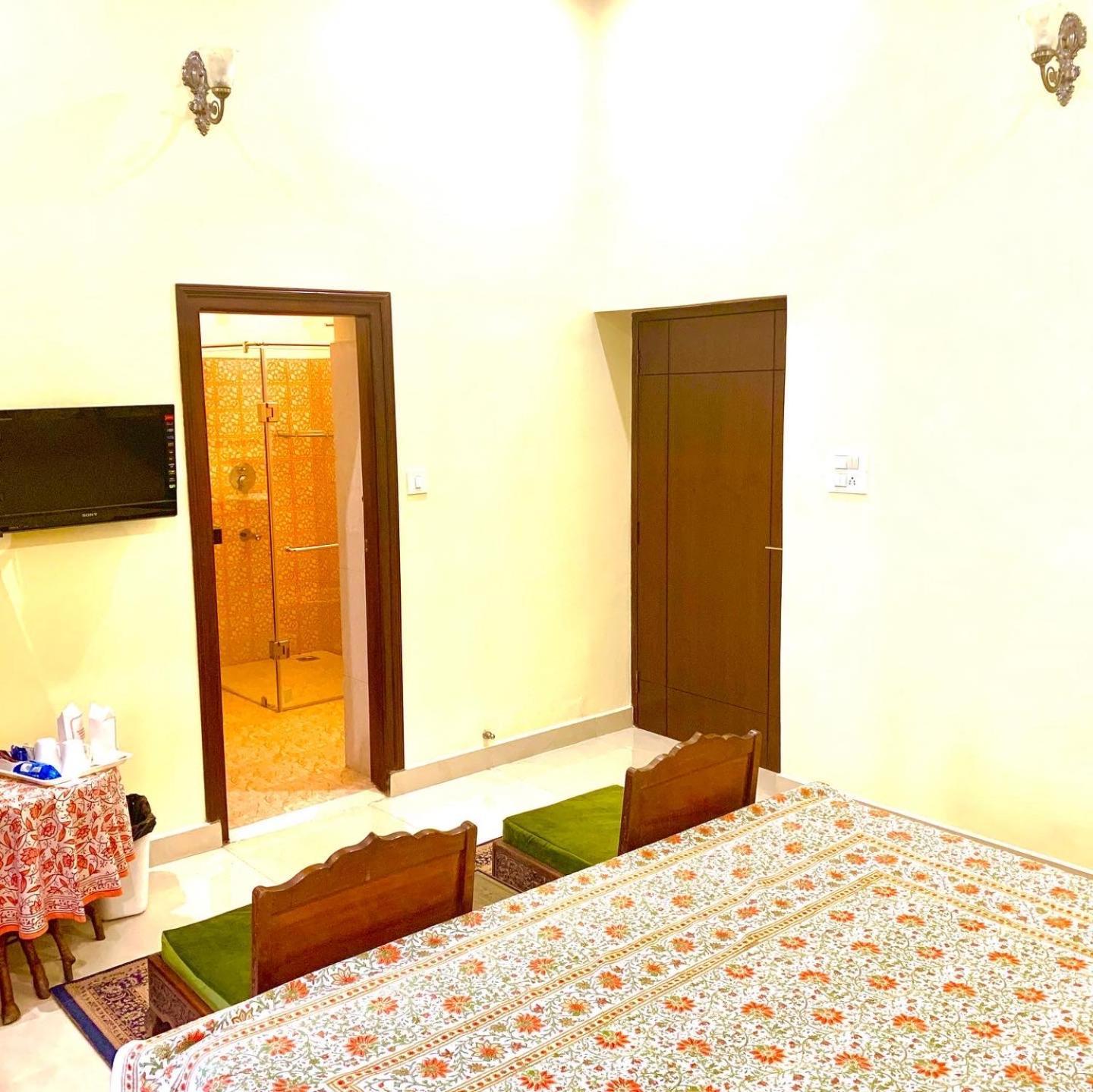 Camellia Heritage Homestay Bed & Breakfast
