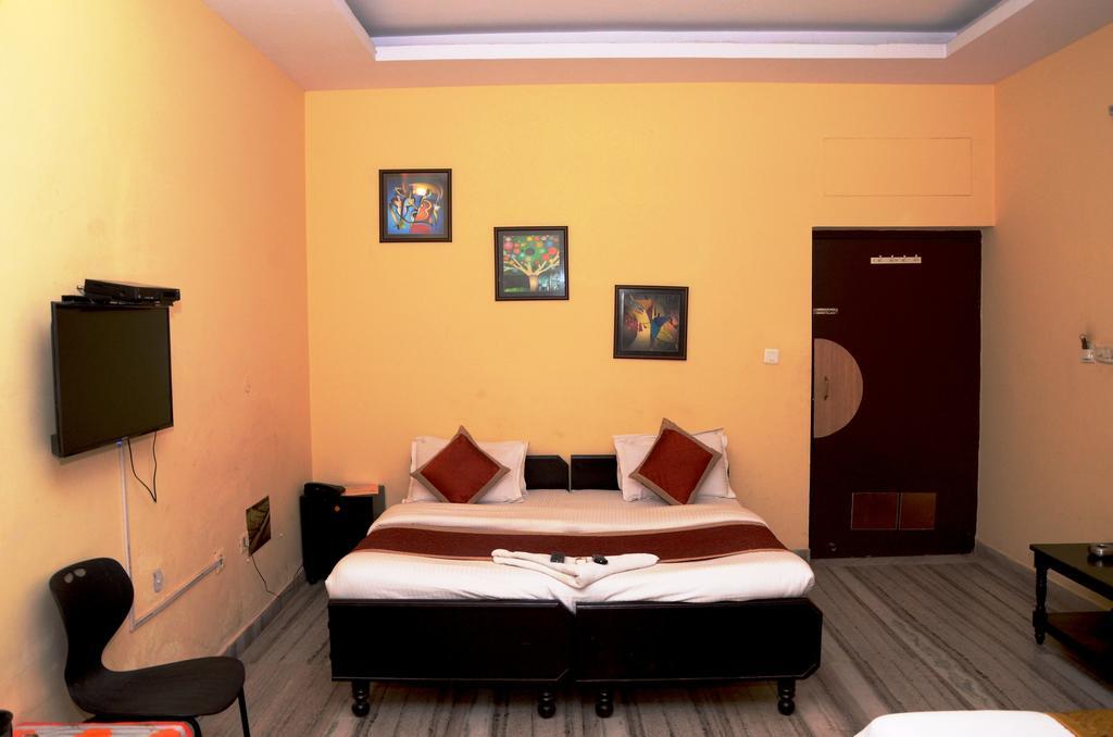 Kartikey 3* Jaipur