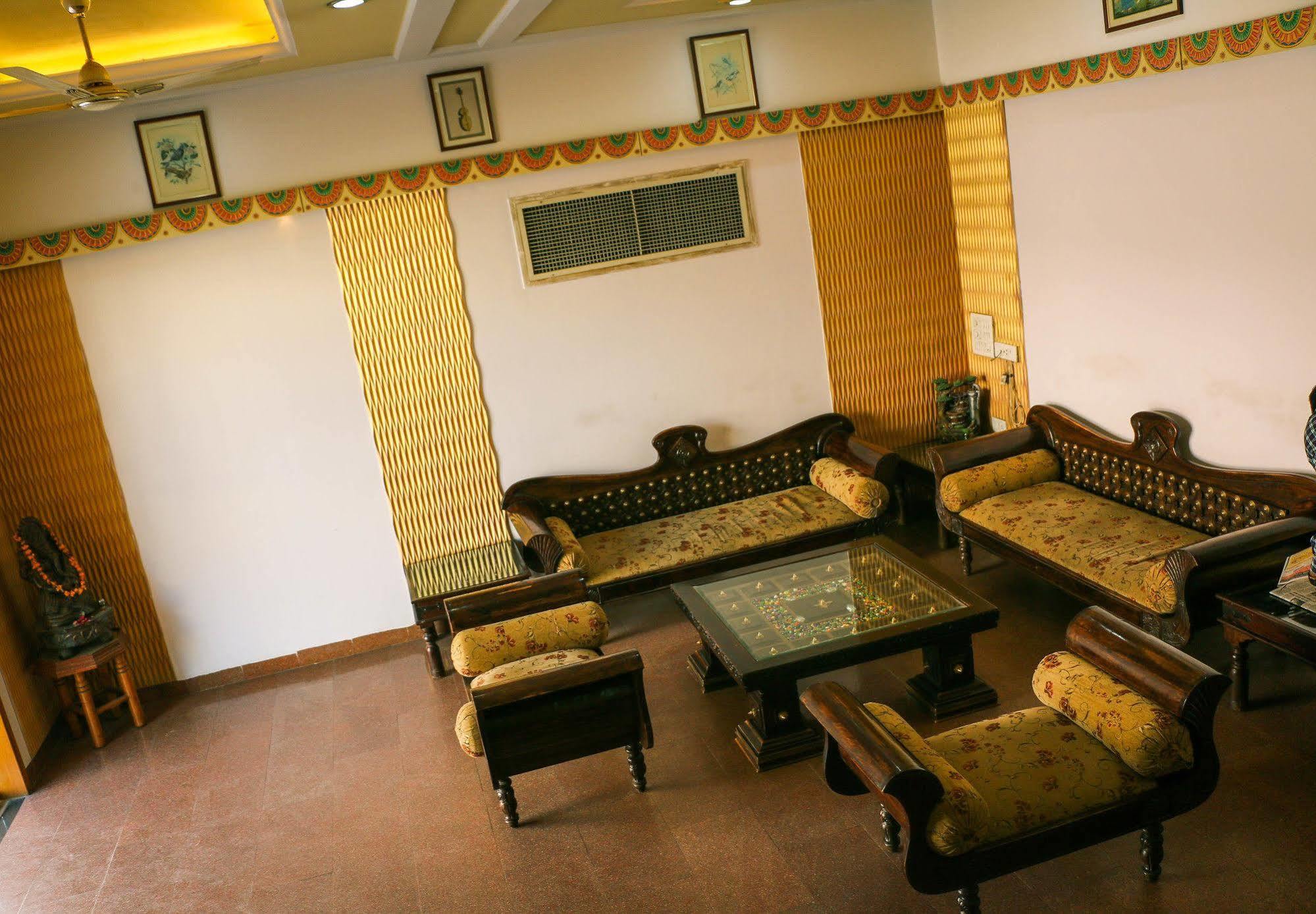 Hotel Ruby 2*