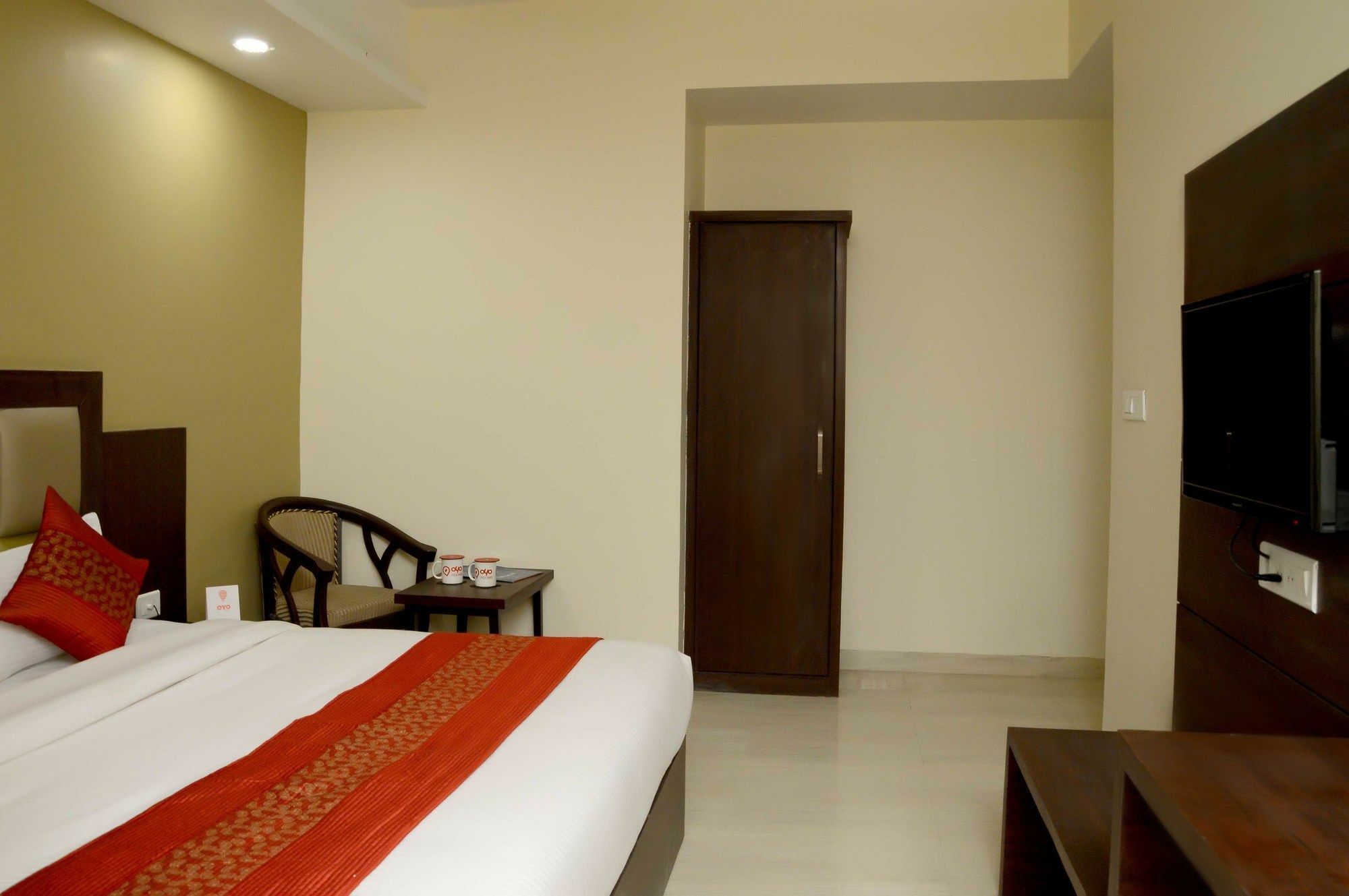 Collection O 4107 Aroma Hotel