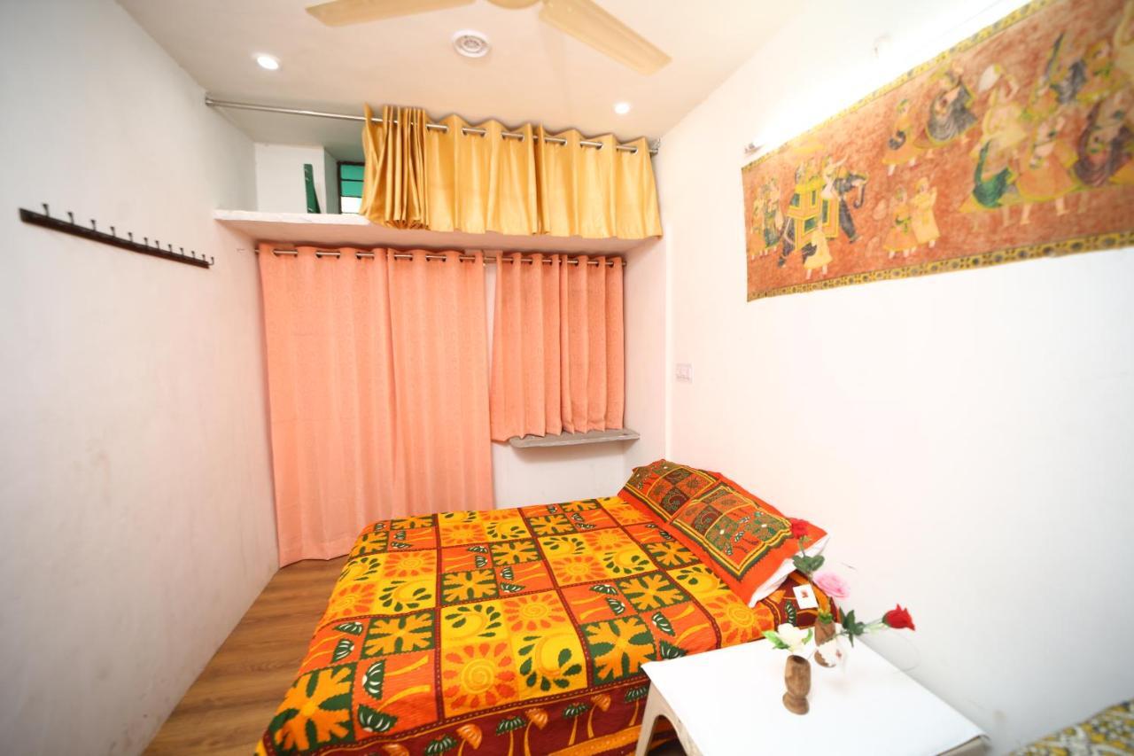 Mother Guest house *