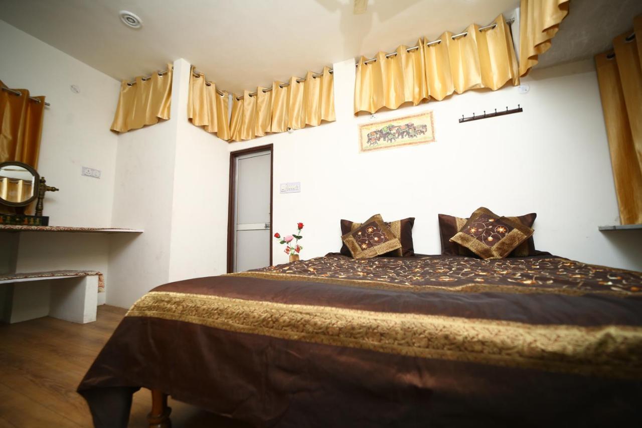 Guest house Mother Jaipur